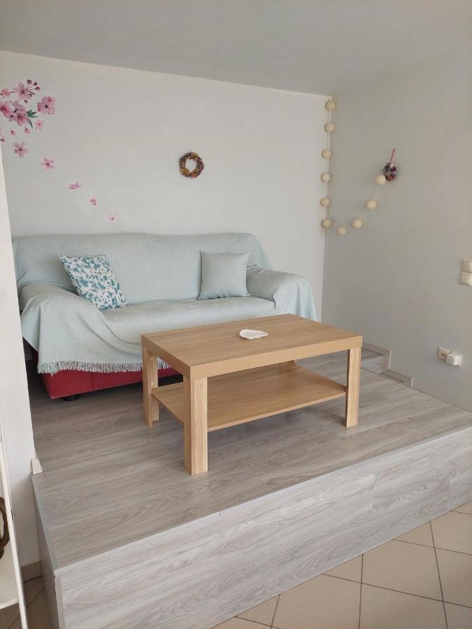 Viva B&B Anávyssos Eksteriør bilde