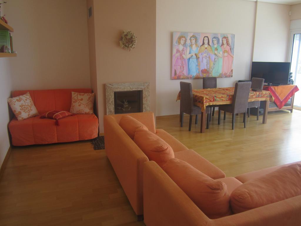 Viva B&B Anávyssos Eksteriør bilde