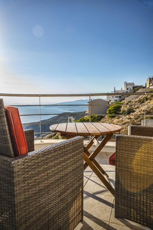 Viva B&B Anávyssos Eksteriør bilde